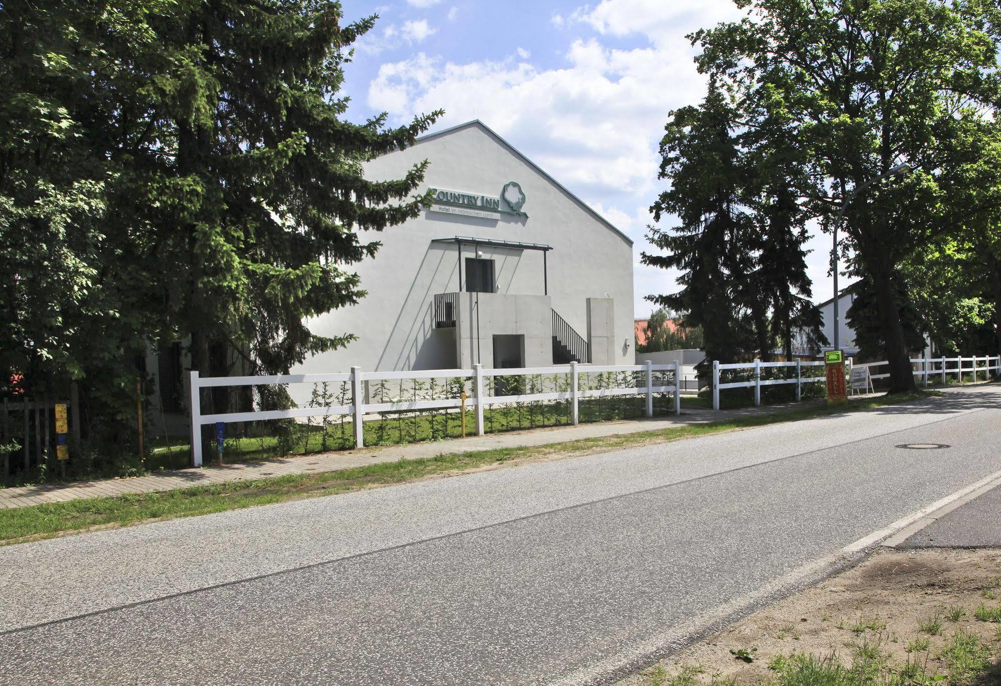 Country Inn Suitenhotel Werder  Exterior photo